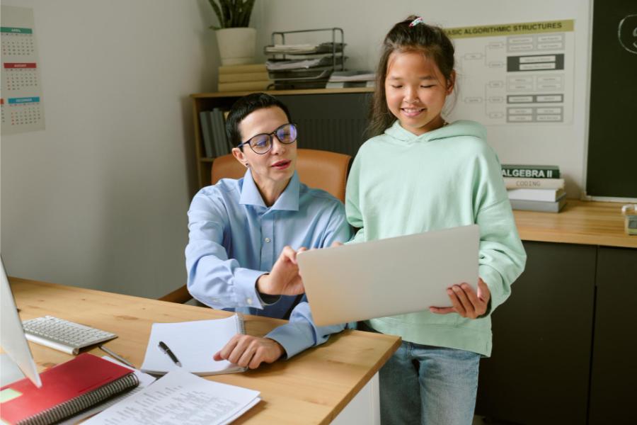 A-Level Economics Tutor